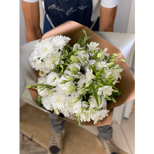 Bouquet à la Main de Fleurs Fraîches L Bouquet à la Main de Fleurs Fraîches L